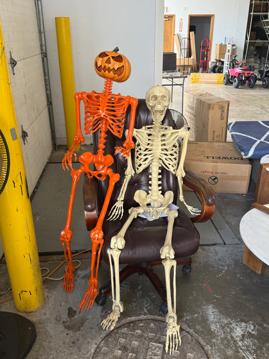 5.5’ Tall Posable Skeletons Halloween Decoration