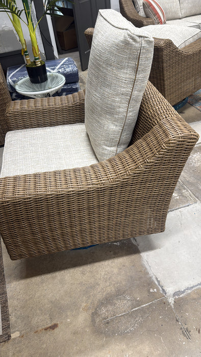 Logan Beach Outdoor Swivel Lounge with Cushion