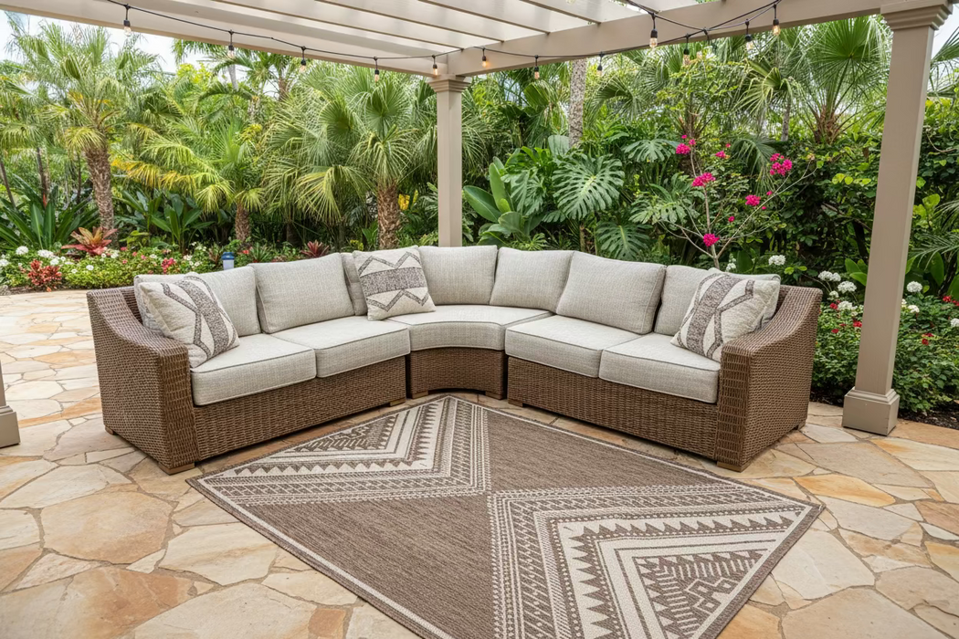 Logan Beach 3-Piece Sectional
